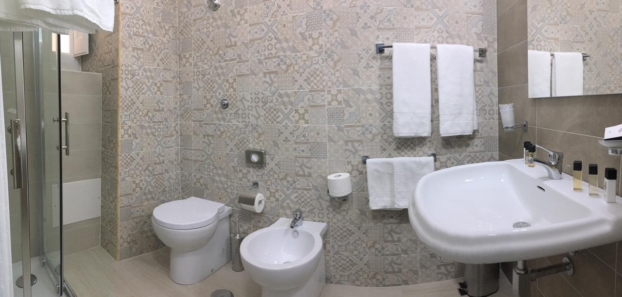 I 4 Elementi Hotel Napoli Ngoại thất bức ảnh